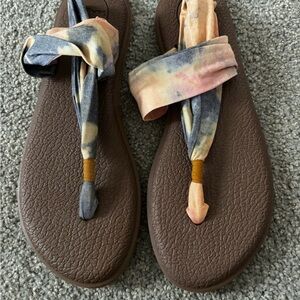 Colorful Tie-Dye Women's Sandals